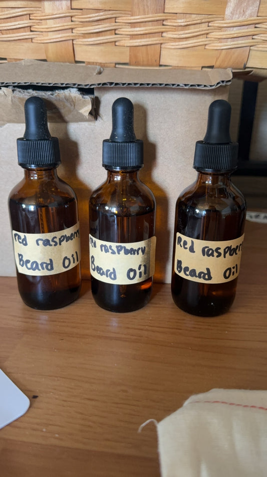 Red raspberry beard oil